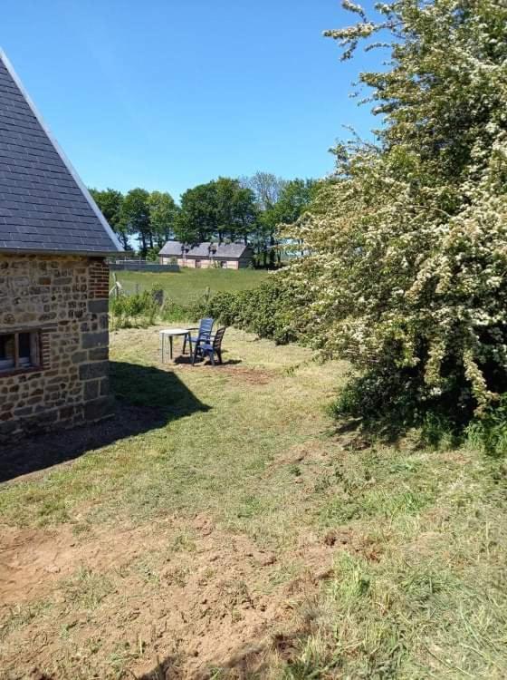 Le Cri De Pavlin Villa Malleville-les-Gres Buitenkant foto